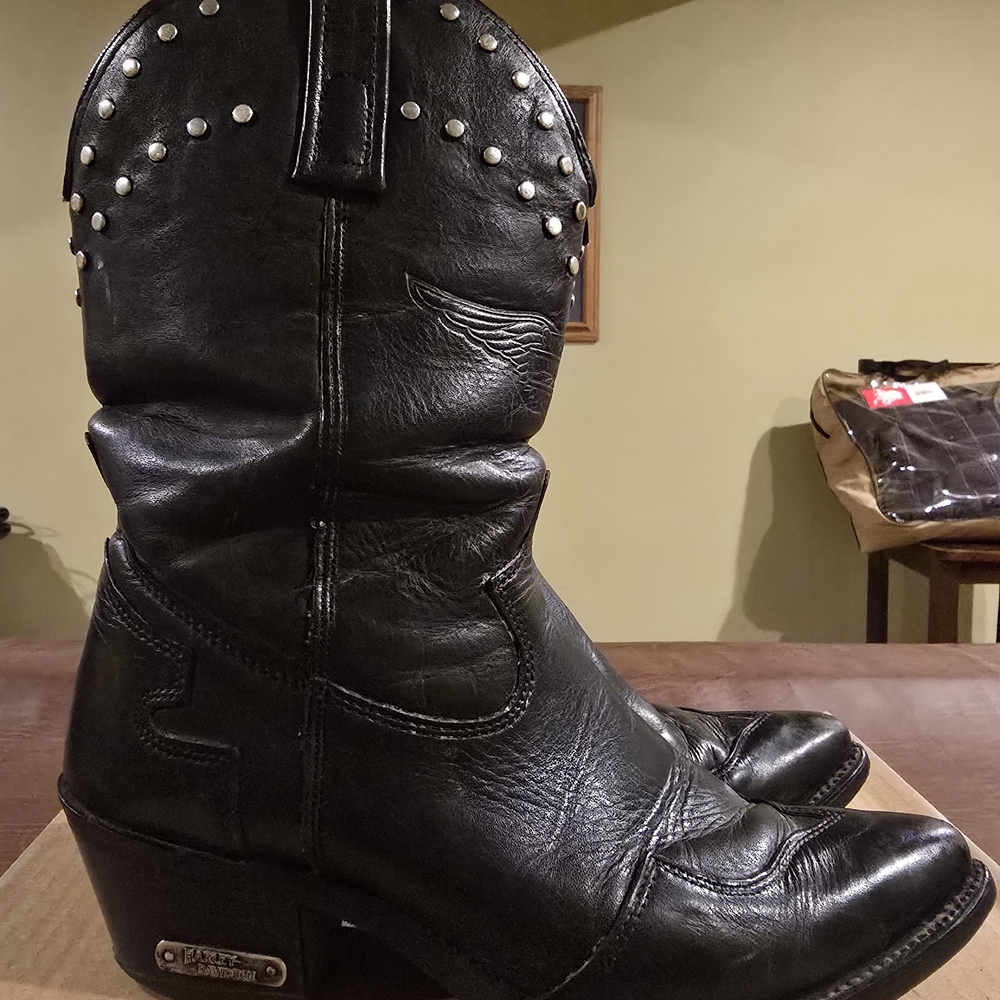 Vintage Harley-Davidson Black Leather Studded Boots